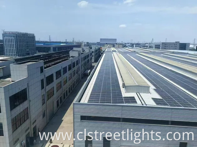 Factory Direct Sales of Solar Street Lighting for Outdoor Use Gardens Light